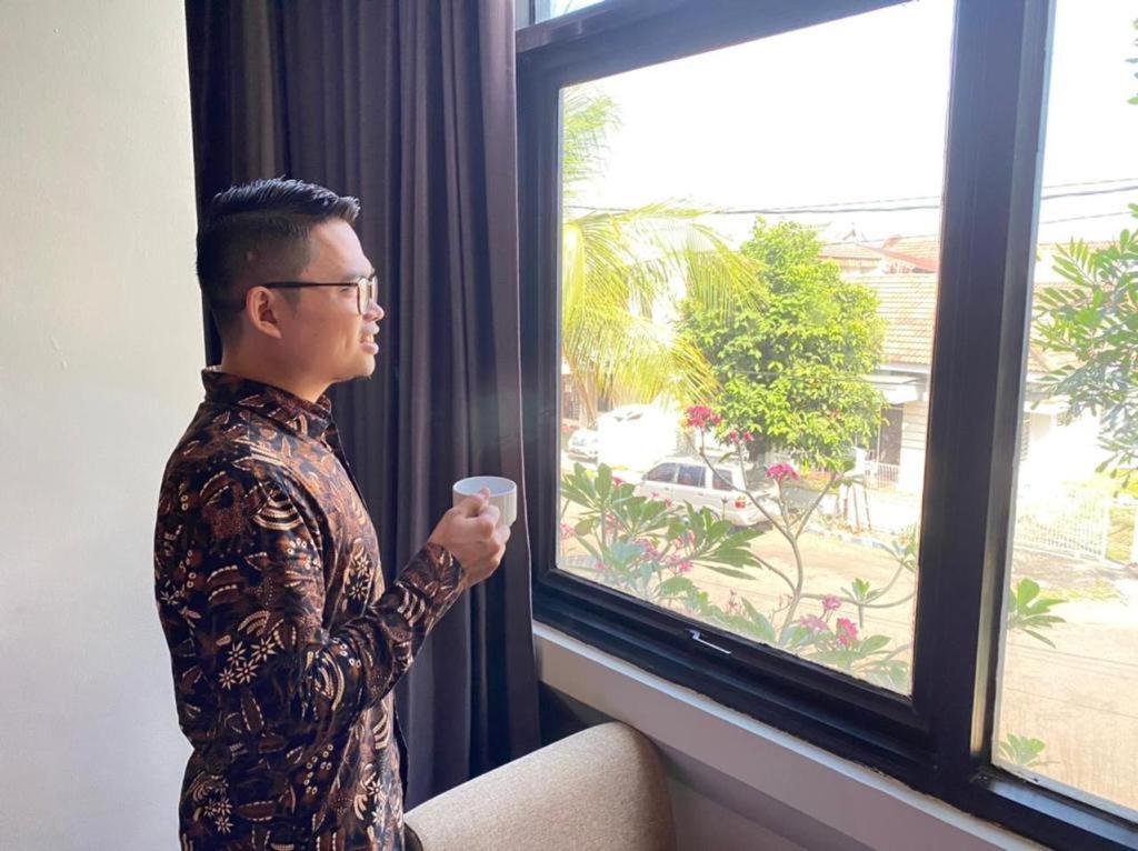 News Hotel Waru Sidoarjo Екстер'єр фото