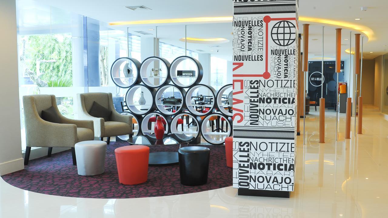 News Hotel Waru Sidoarjo Екстер'єр фото